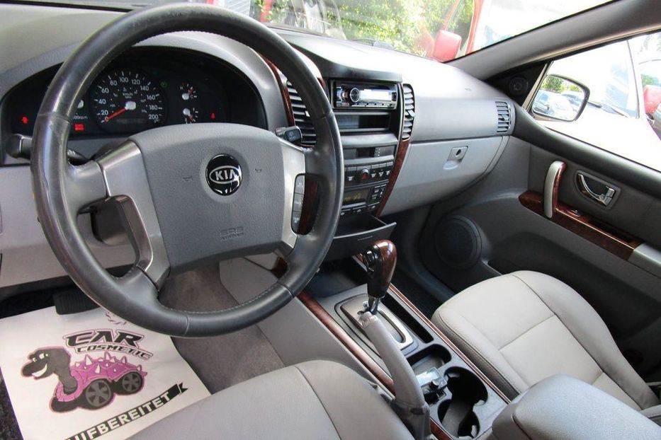 Продам Kia Sorento 2004 года в Донецке