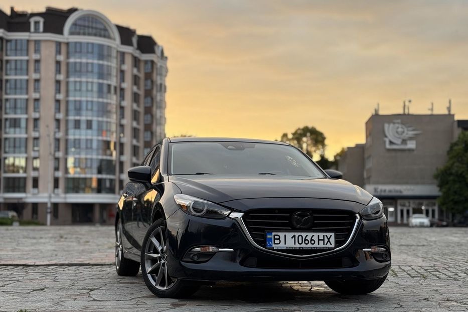 Продам Mazda 3 2018 года в г. Кременчуг, Полтавская область