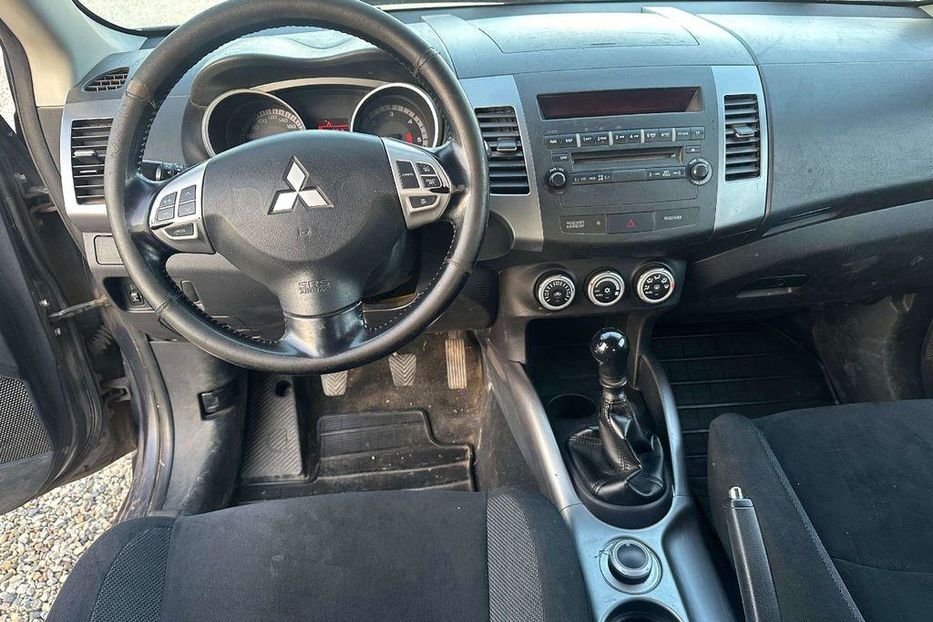 Продам Mitsubishi Outlander 2008 года в Запорожье