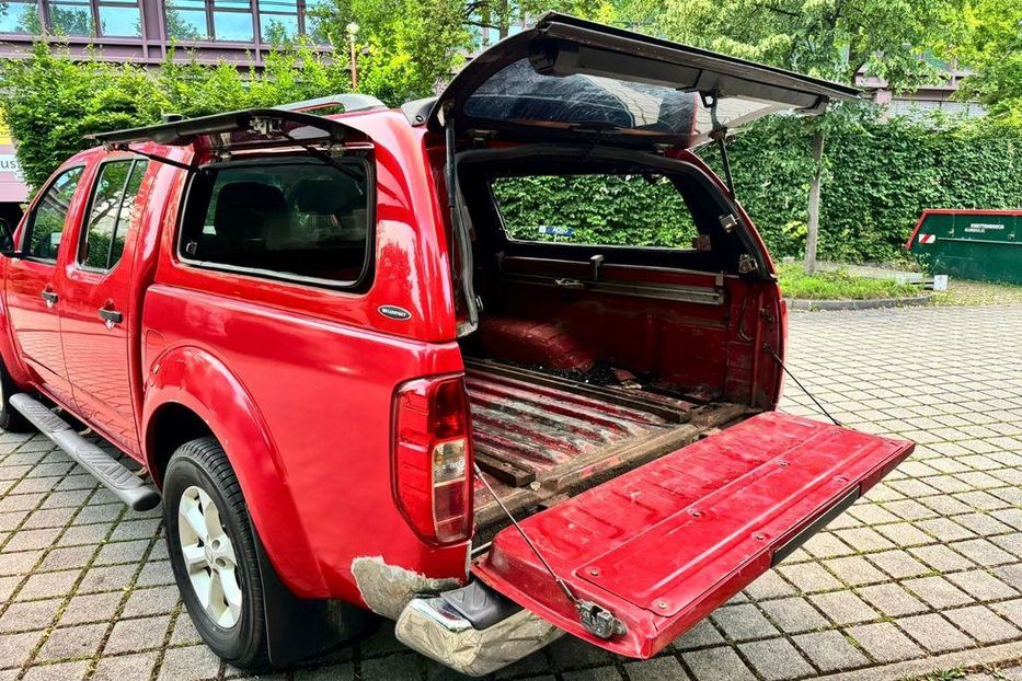 Продам Nissan Navara 2007 года в Харькове