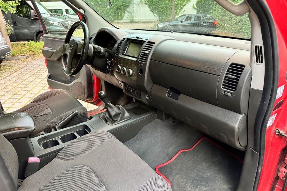 Продам Nissan Navara 2007 года в Харькове