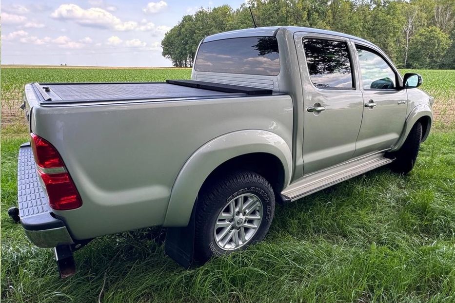 Продам Toyota Hilux 2010 года в г. Краматорск, Донецкая область