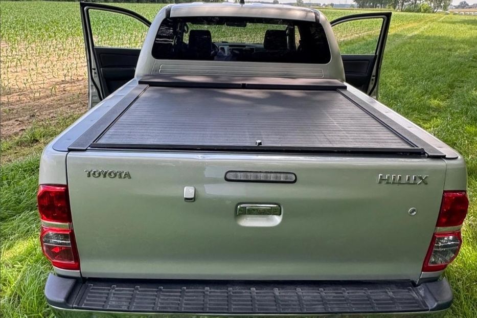 Продам Toyota Hilux 2010 года в г. Краматорск, Донецкая область
