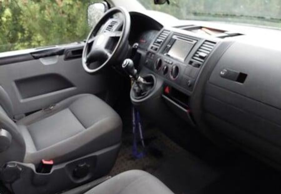 Продам Volkswagen T5 (Transporter) пасс. 2006 года в Харькове