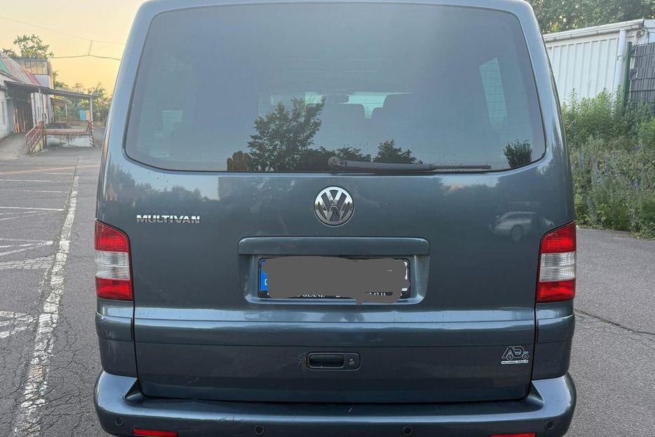 Продам Volkswagen T5 (Transporter) пасс. 2009 года в Сумах
