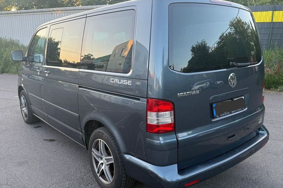 Продам Volkswagen T5 (Transporter) пасс. 2009 года в Сумах