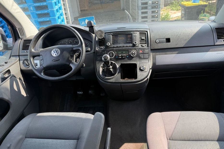 Продам Volkswagen T5 (Transporter) пасс. 2009 года в Сумах