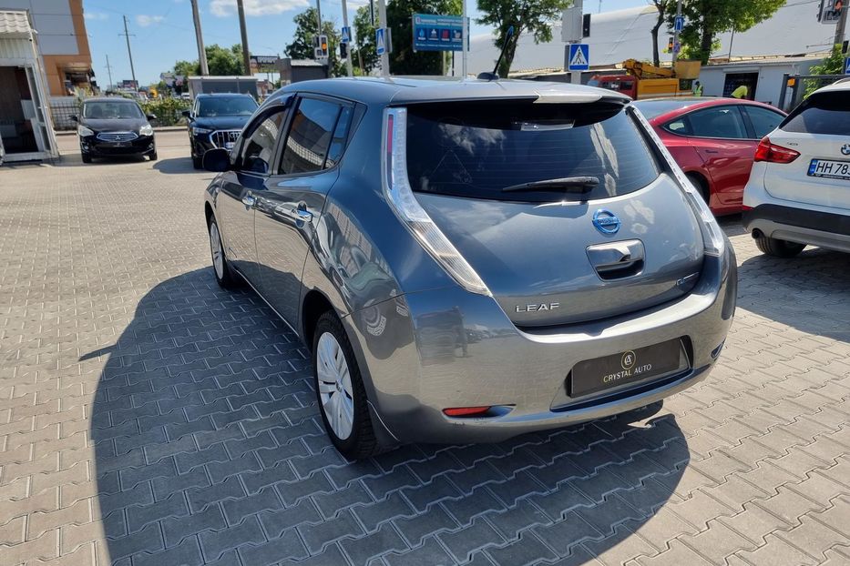 Продам Nissan Leaf 2015 года в Одессе