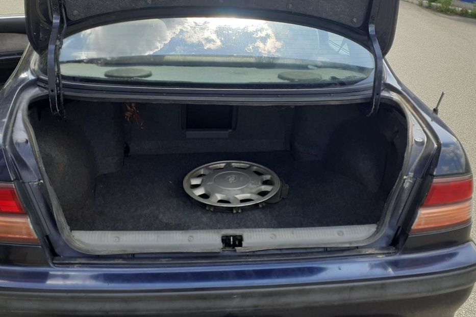 Продам Nissan Maxima 1998 года в Чернигове