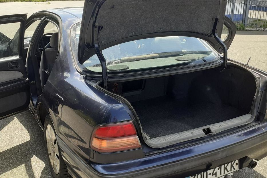 Продам Nissan Maxima 1998 года в Чернигове