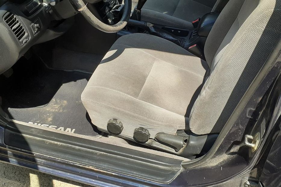 Продам Nissan Maxima 1998 года в Чернигове