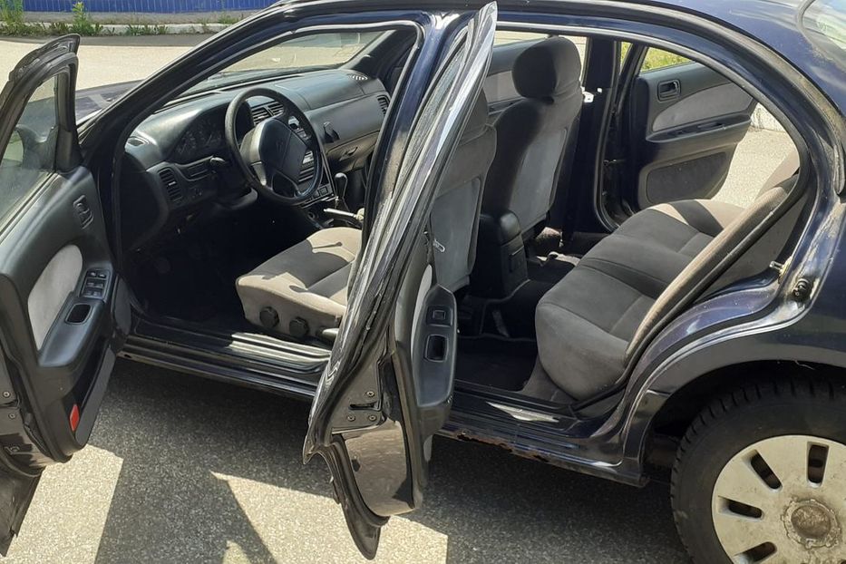 Продам Nissan Maxima 1998 года в Чернигове