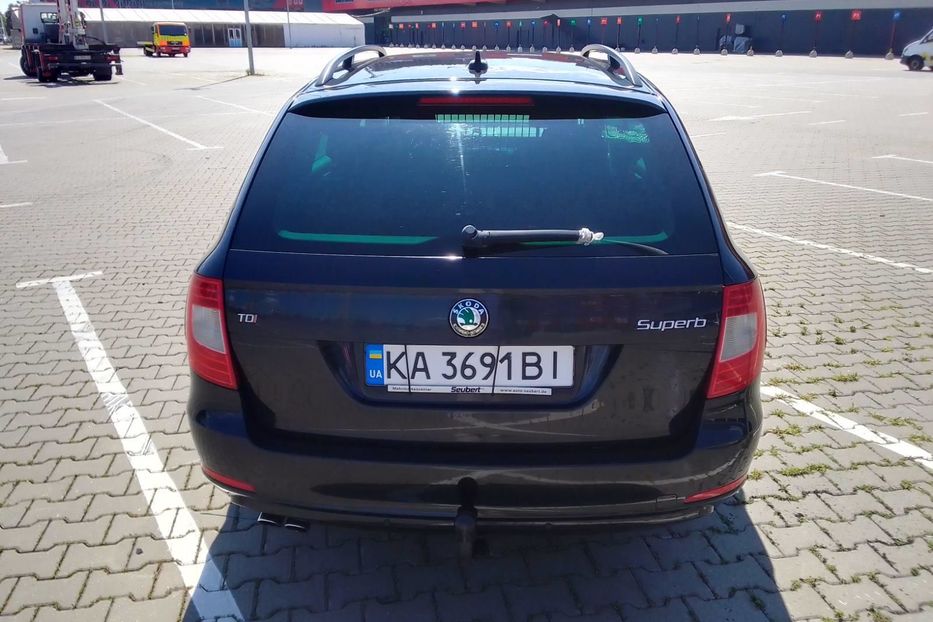 Продам Skoda Superb 2013 года в Киеве
