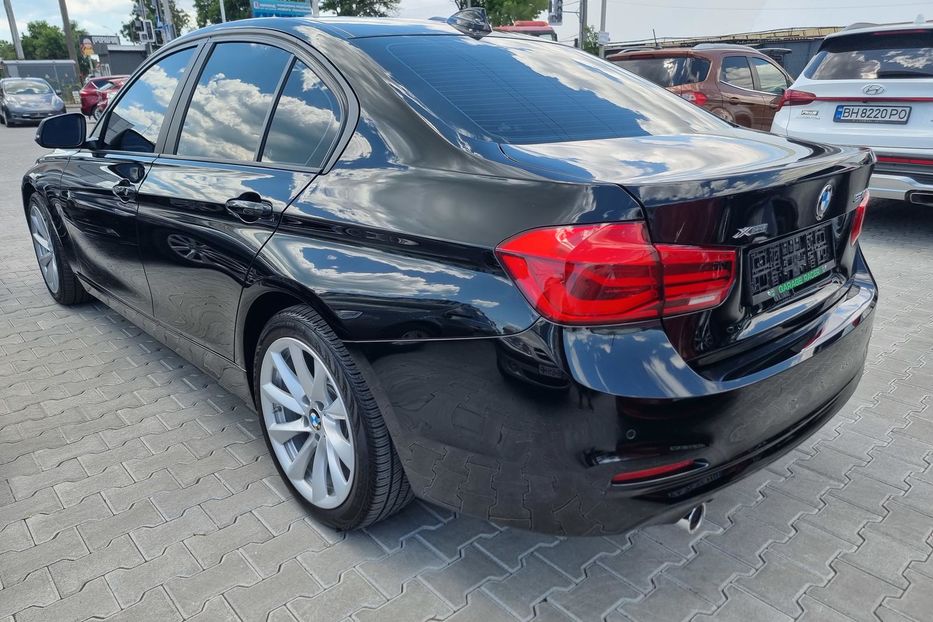 Продам BMW 320 X drive 2017 года в Одессе