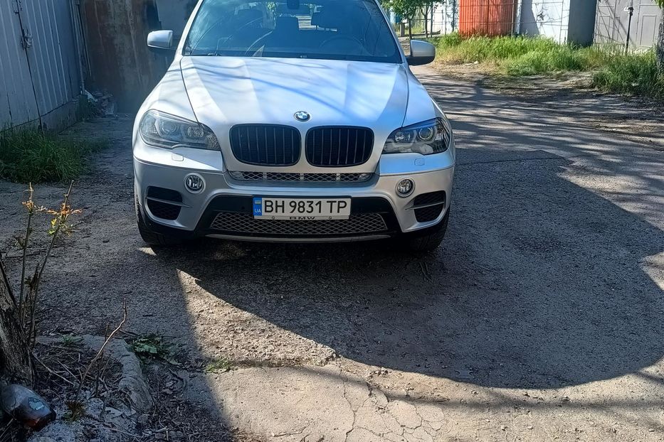 Продам BMW X5 2010 года в Одессе