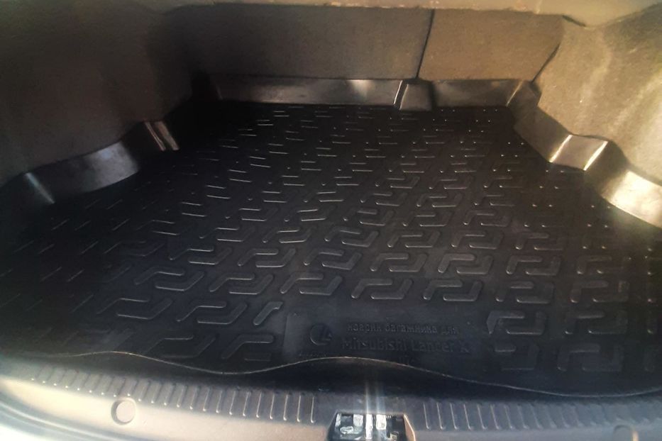 Продам Mitsubishi Lancer BASE 2008 года в Виннице