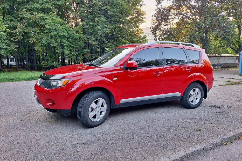 Продам Mitsubishi Outlander XL Intense 2008 года в Запорожье