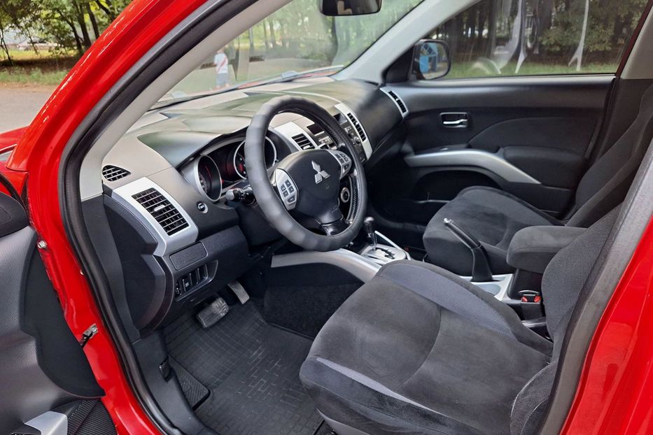 Продам Mitsubishi Outlander XL Intense 2008 года в Запорожье