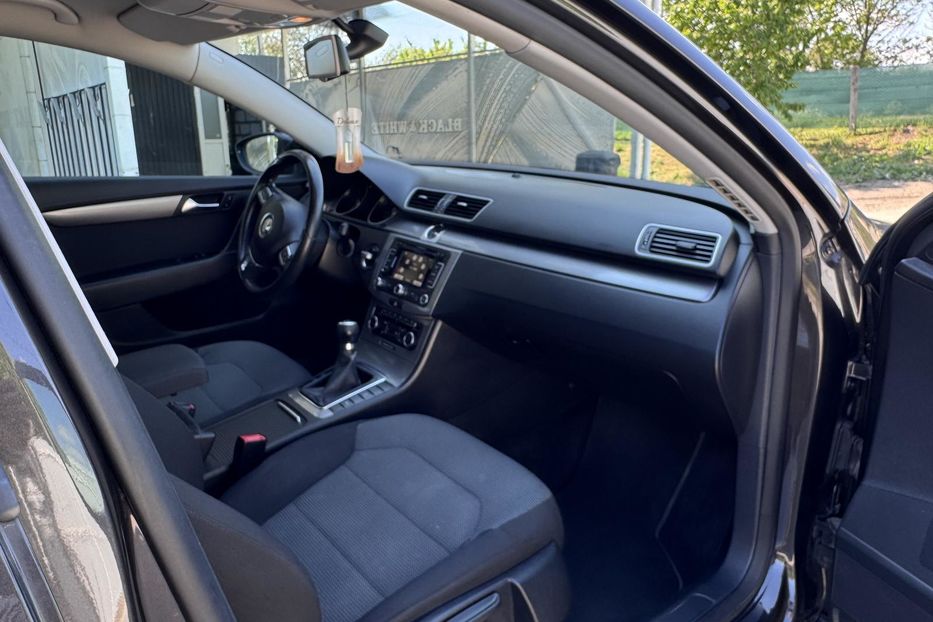 Продам Volkswagen Passat B7 2011 года в г. Кодыма, Одесская область