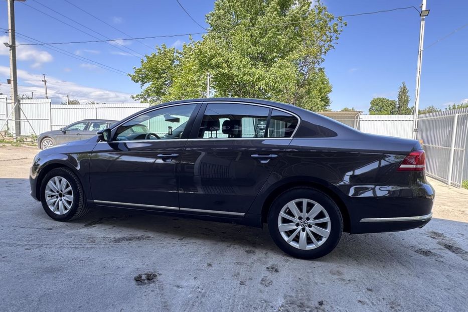 Продам Volkswagen Passat B7 2011 года в г. Кодыма, Одесская область