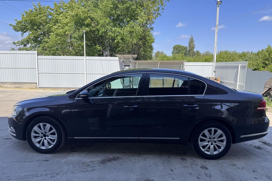 Продам Volkswagen Passat B7 2011 года в г. Кодыма, Одесская область