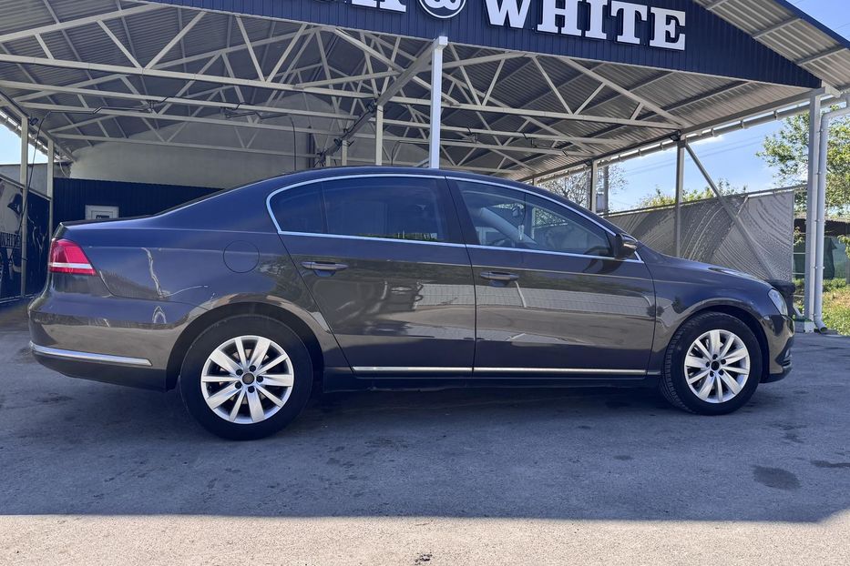 Продам Volkswagen Passat B7 2011 года в г. Кодыма, Одесская область