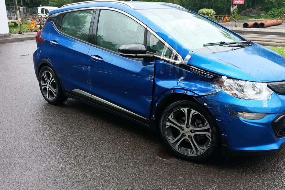 Продам Chevrolet Bolt 2018 года в Луцке