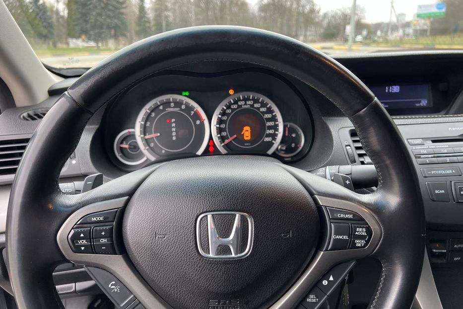 Продам Honda Accord 2010 года в Киеве