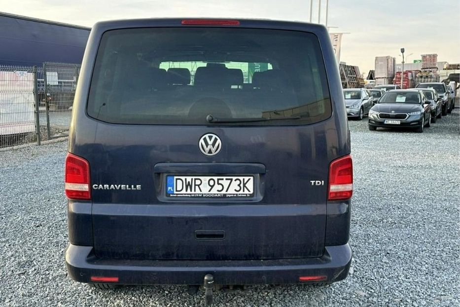 Продам Volkswagen Caravella 2010 года в Донецке