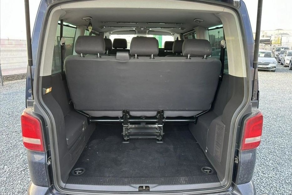 Продам Volkswagen Caravella 2010 года в Донецке