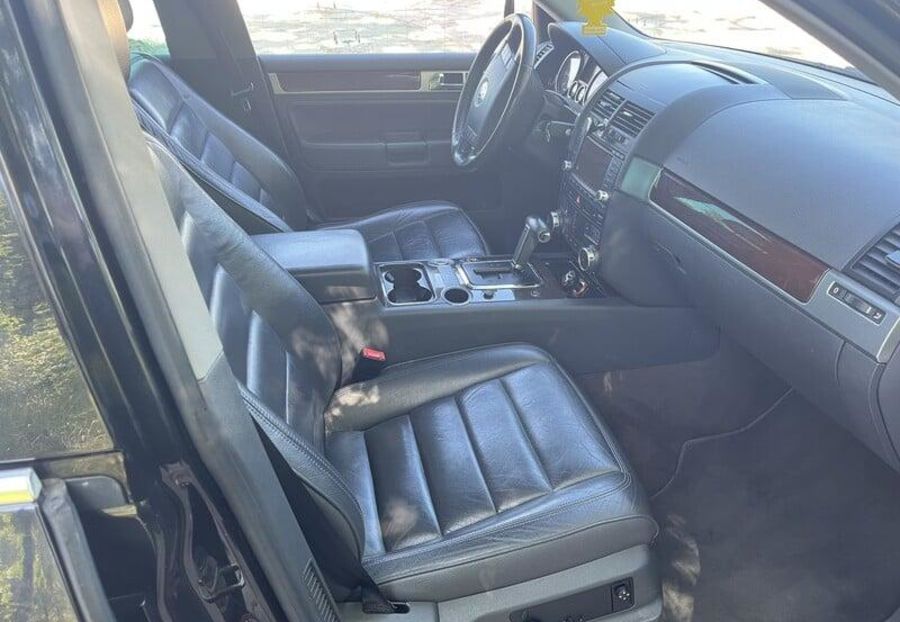 Продам Volkswagen Touareg 2005 года в Житомире