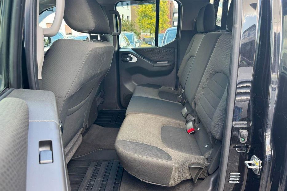 Продам Nissan Navara 2011 года в Сумах