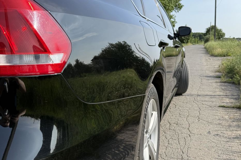 Продам Volkswagen Passat B7 2013 года в г. Новомосковск, Днепропетровская область