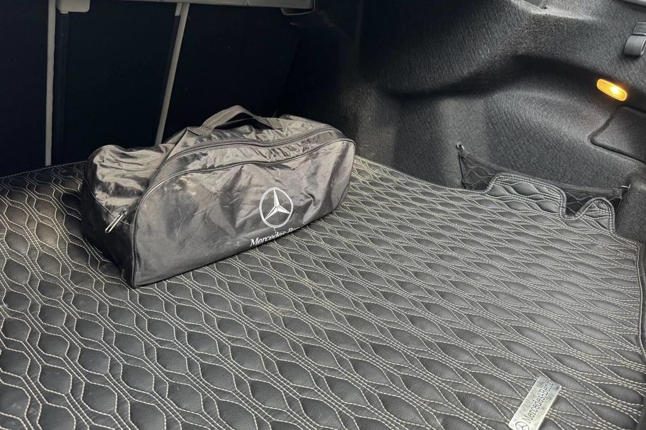 Продам Mercedes-Benz C-Class 300 2015 года в Киеве