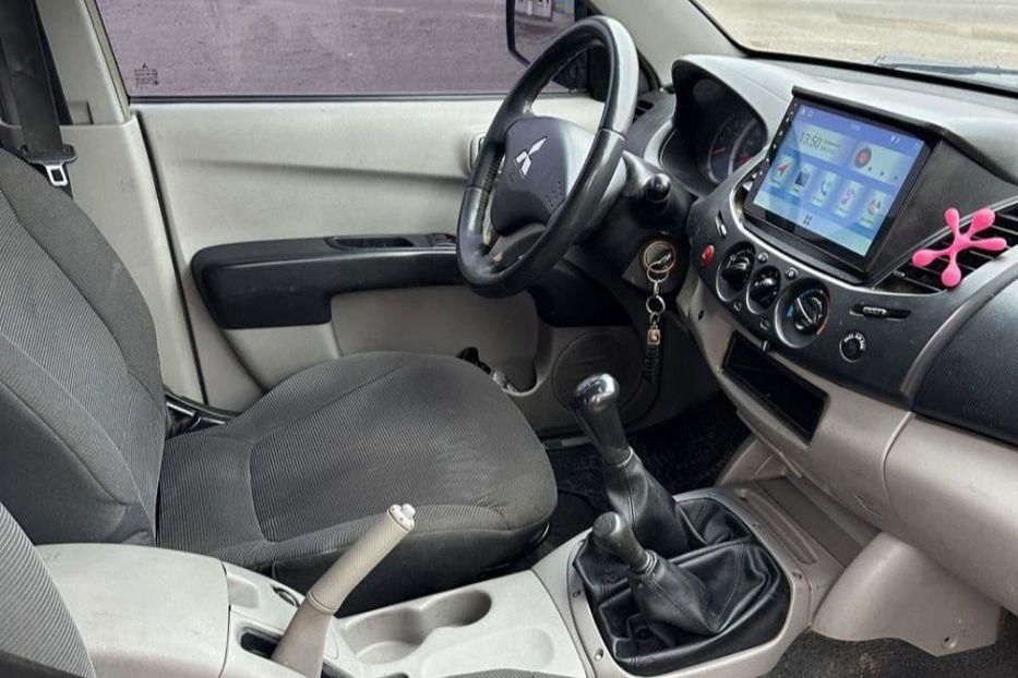 Продам Mitsubishi L 200 2009 года в Харькове