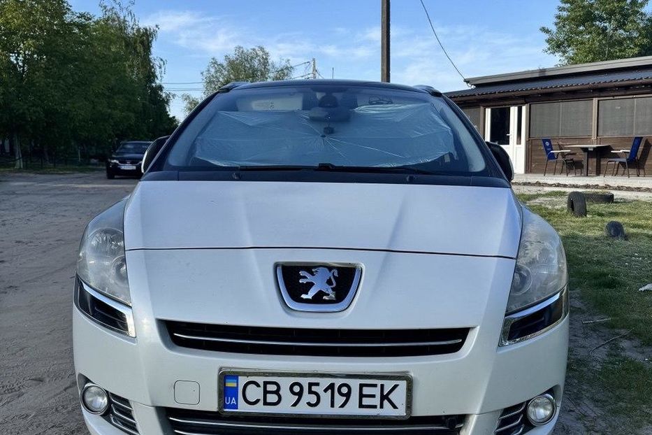 Продам Peugeot 5008 2010 года в Чернигове