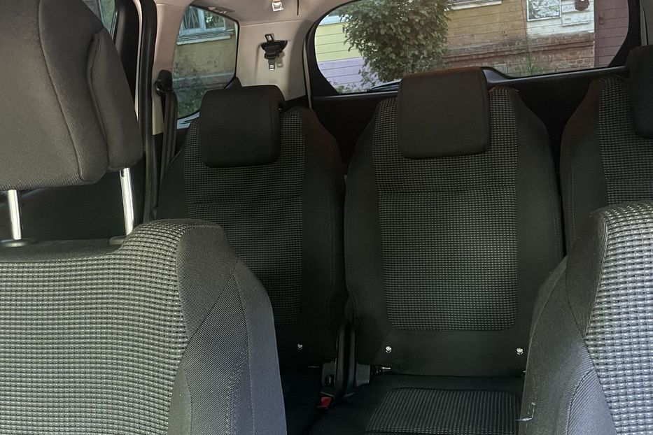 Продам Peugeot 5008 2010 года в Чернигове