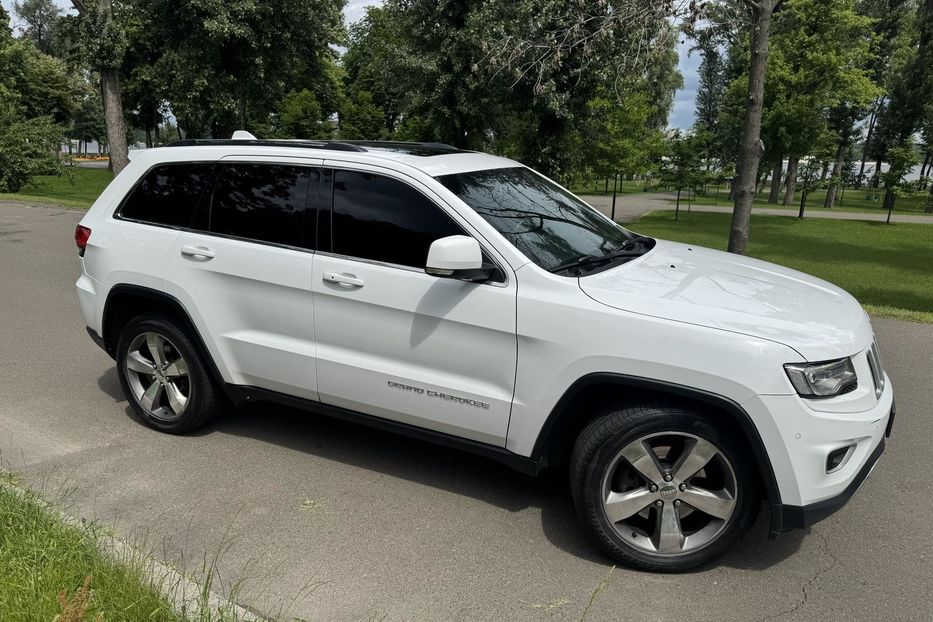 Продам Jeep Grand Cherokee Wk2 Limited 2014 года в Киеве