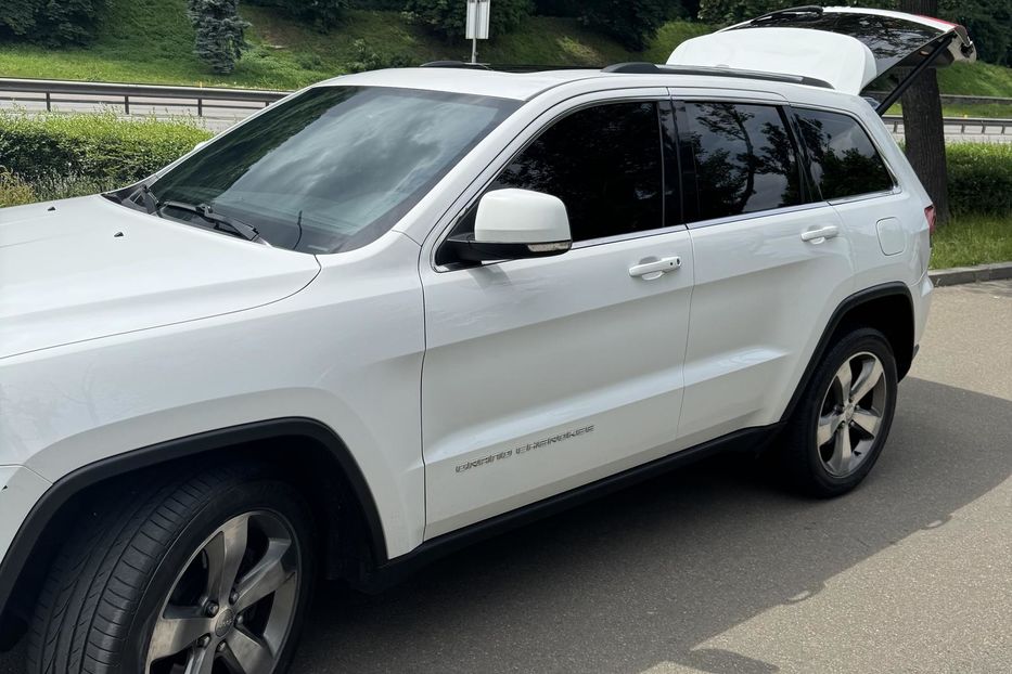 Продам Jeep Grand Cherokee Wk2 Limited 2014 года в Киеве