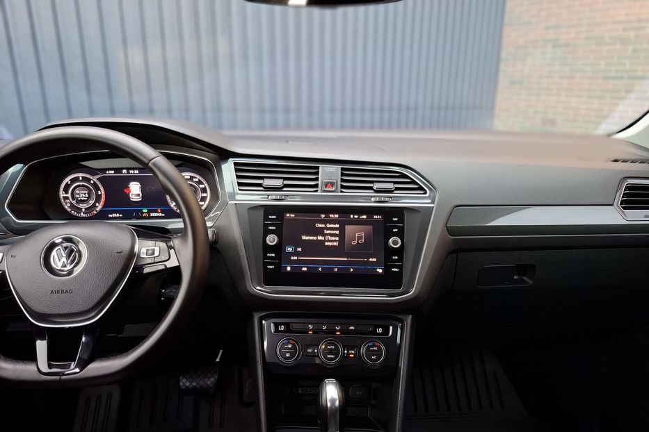Продам Volkswagen Tiguan 2017 года в г. Козятин, Винницкая область