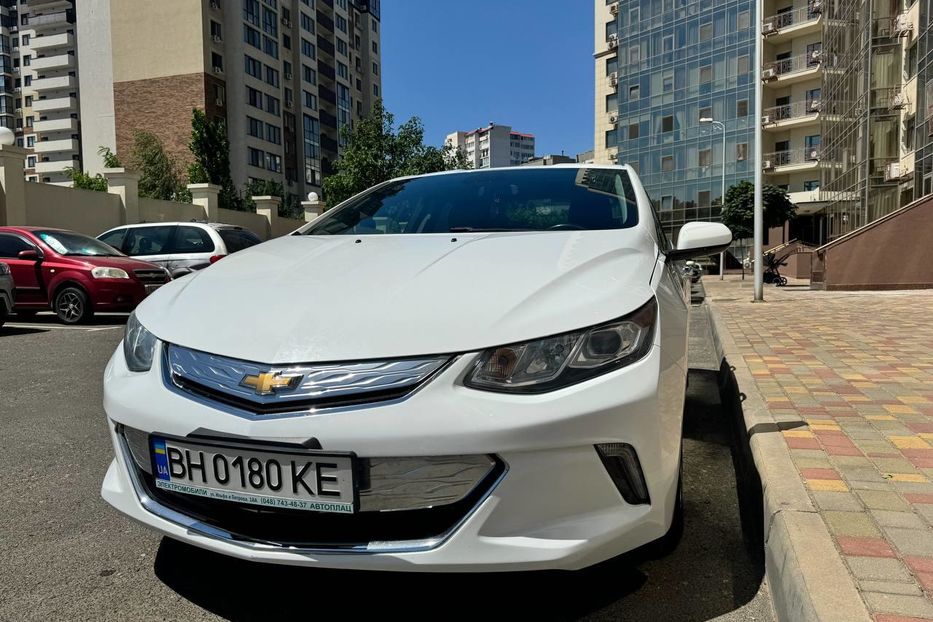 Продам Chevrolet Volt LT 2016 года в Одессе