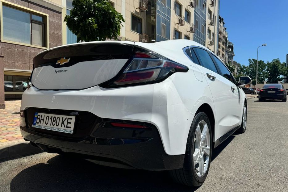 Продам Chevrolet Volt LT 2016 года в Одессе