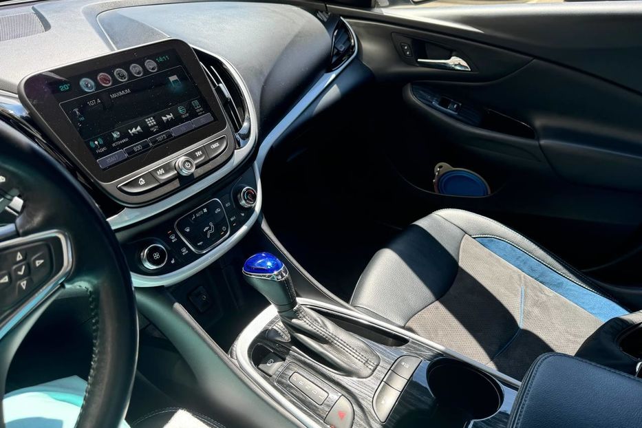 Продам Chevrolet Volt LT 2016 года в Одессе