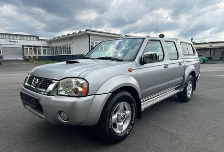 Продам Nissan Pickup 2004 года в Киеве