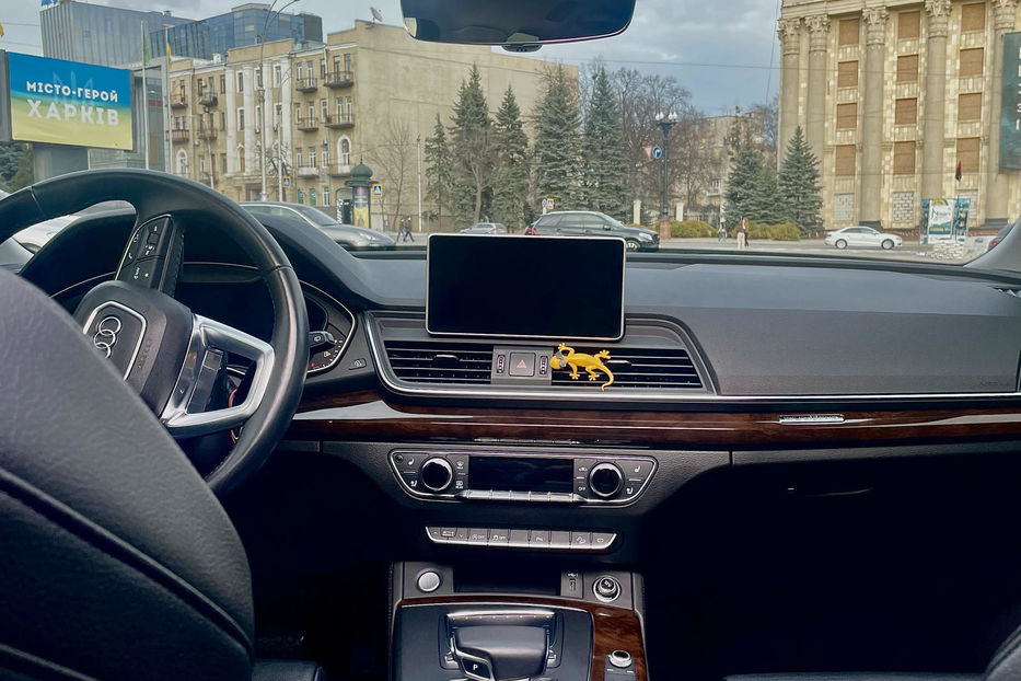 Продам Audi Q5 Premium Plus 2020 года в Харькове