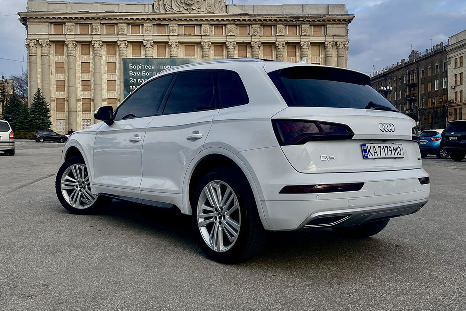 Продам Audi Q5 Premium Plus 2020 года в Харькове