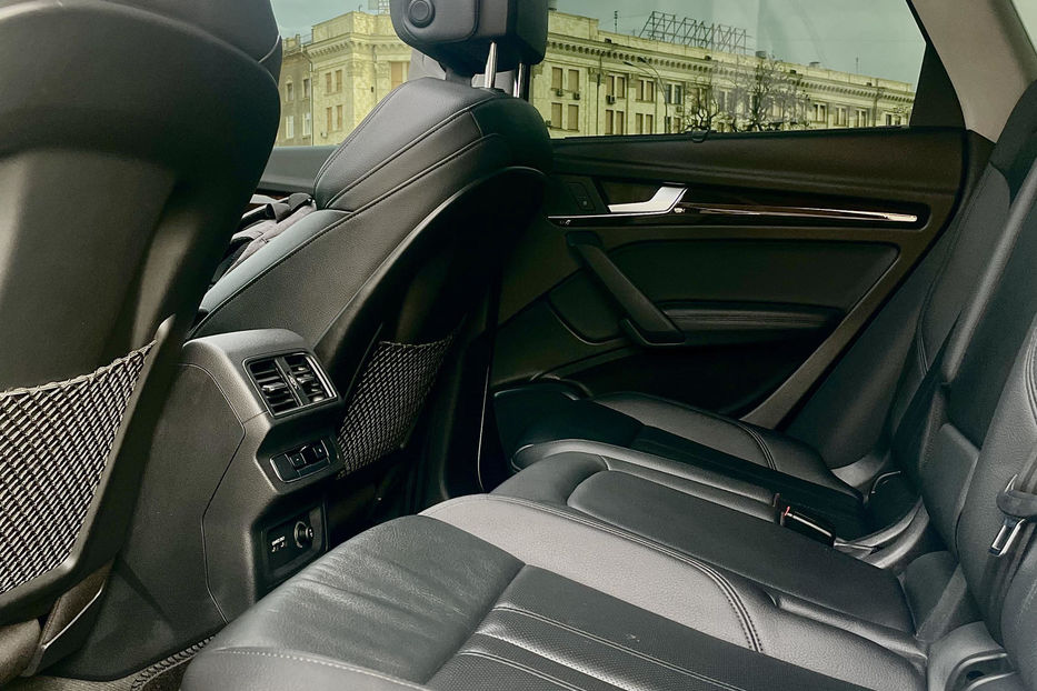 Продам Audi Q5 Premium Plus 2020 года в Харькове