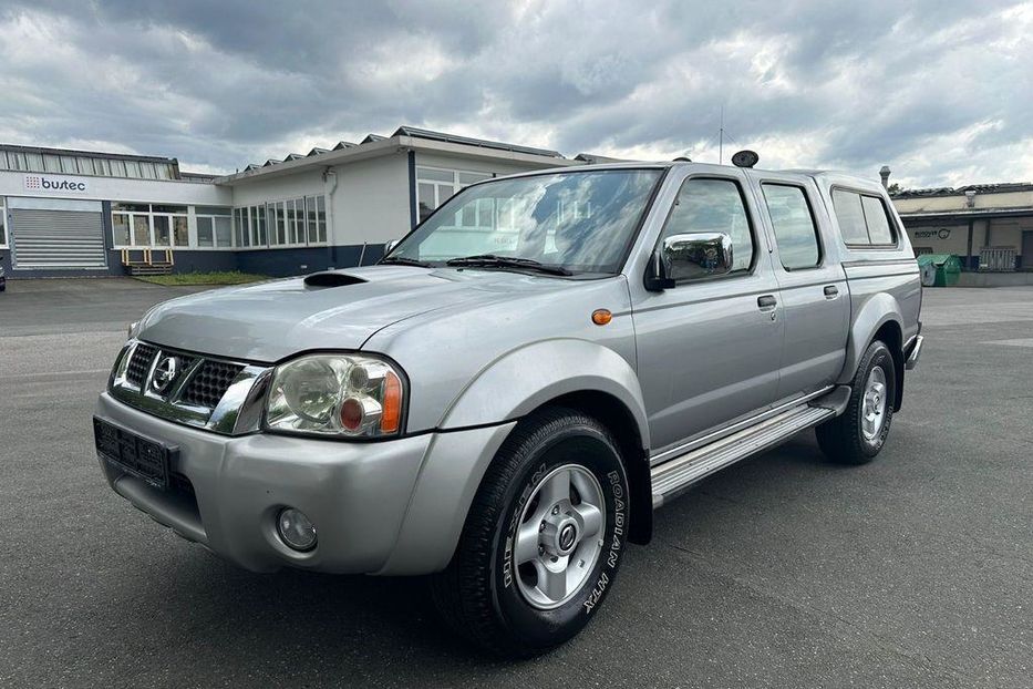 Продам Nissan Pickup 2004 года в Киеве