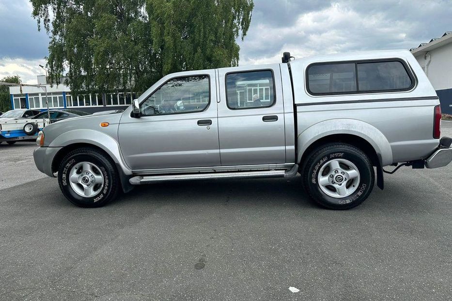 Продам Nissan Pickup 2004 года в Киеве