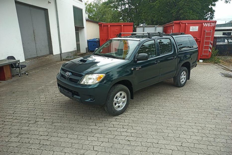 Продам Toyota Hilux 2008 года в Киеве